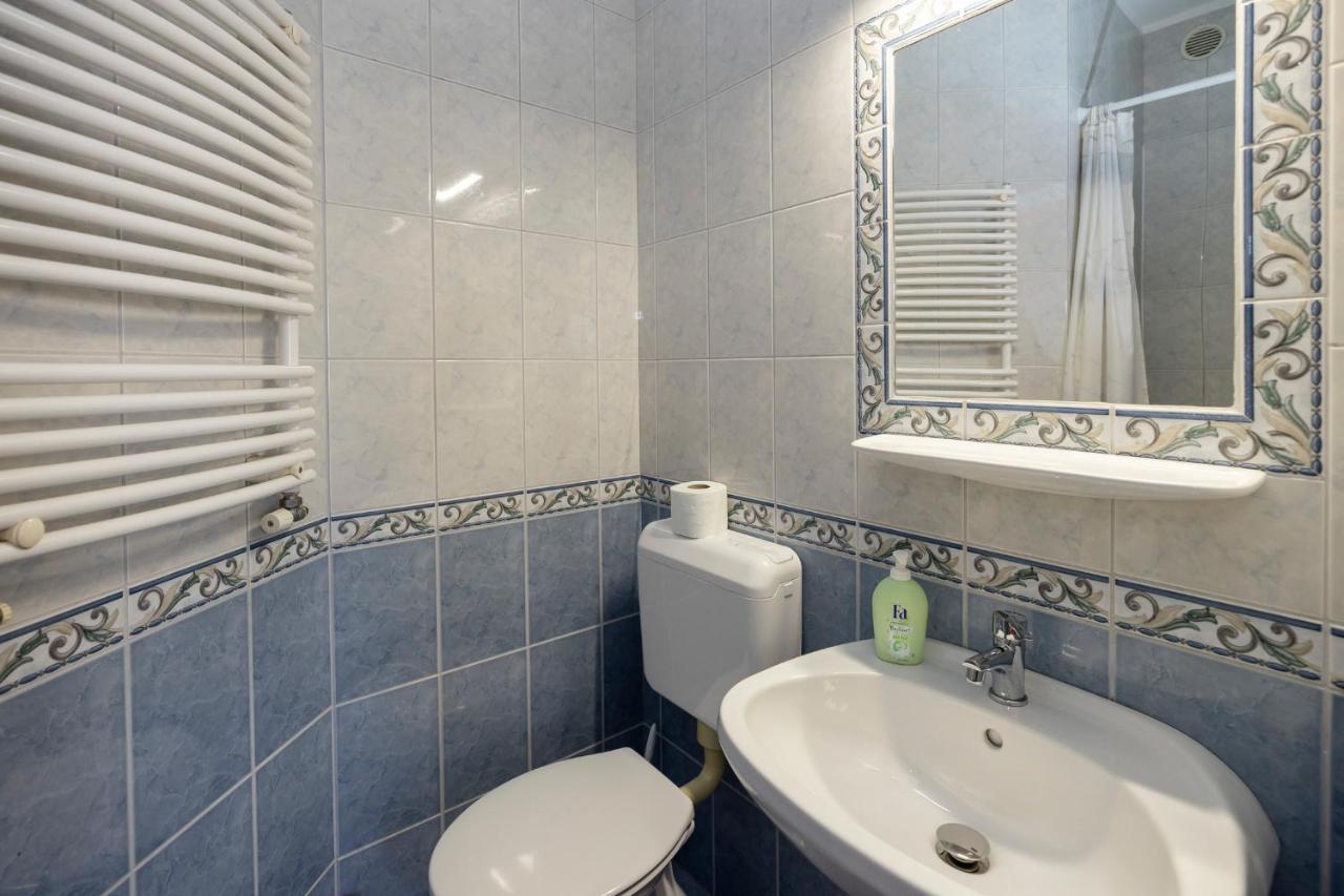 에게르 Cecey Vendeghaz B&B 외부 사진