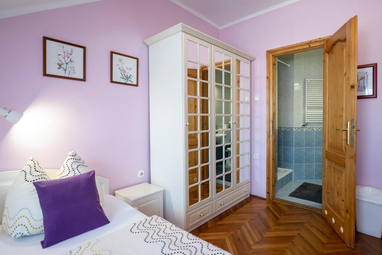 에게르 Cecey Vendeghaz B&B 외부 사진